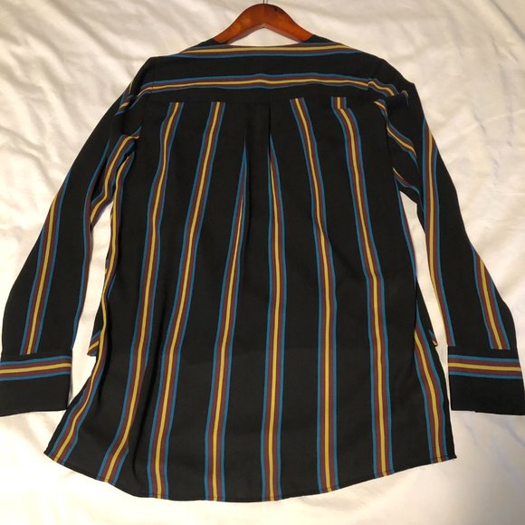 BCBGMaxaria Blouse (XXS) - Picture 6 of 6